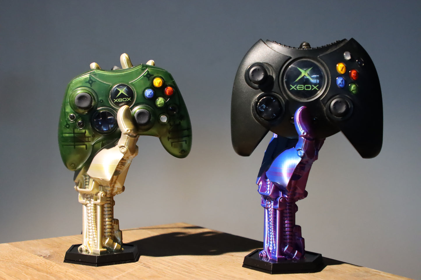 Robot Hand Gaming Controller Display Stand