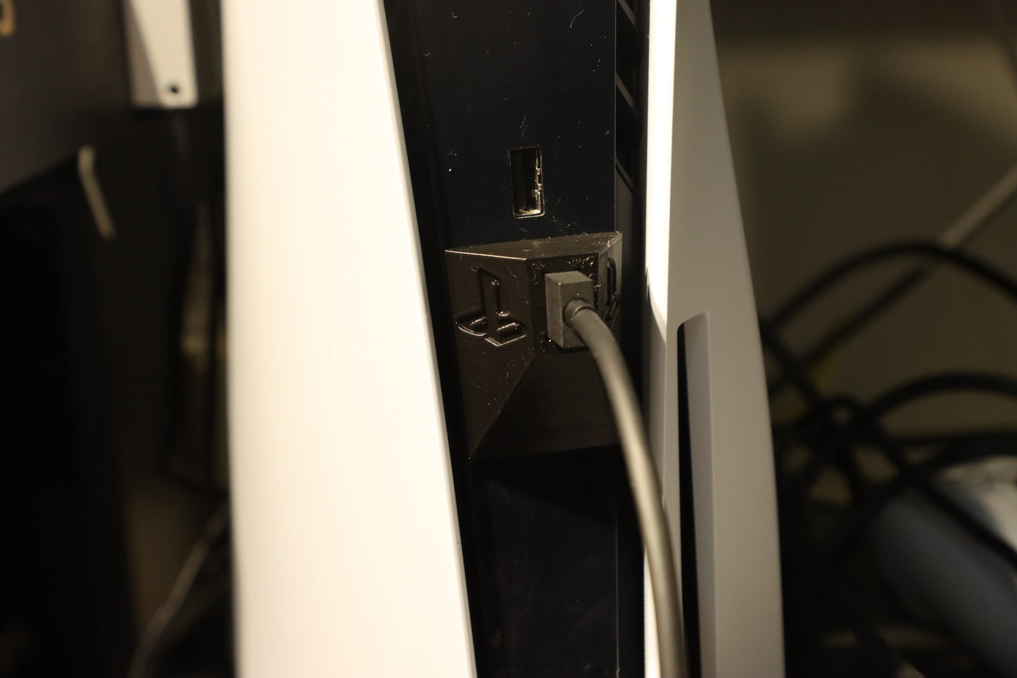 PSVR2 Cable Relief