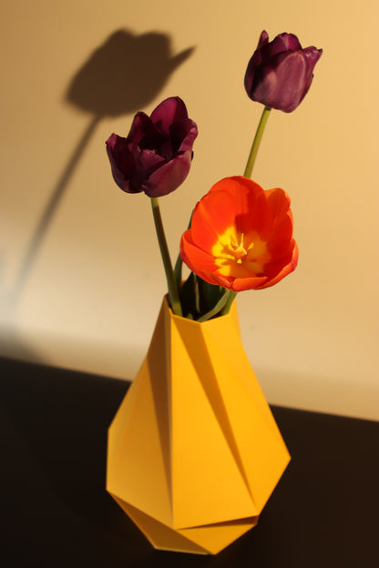 Sept Facettes - Poly Vase