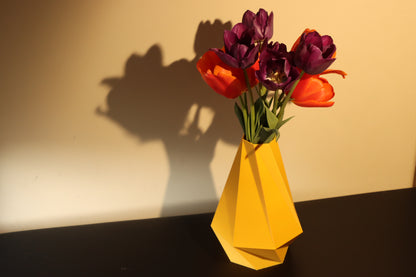 Sept Facettes - Poly Vase