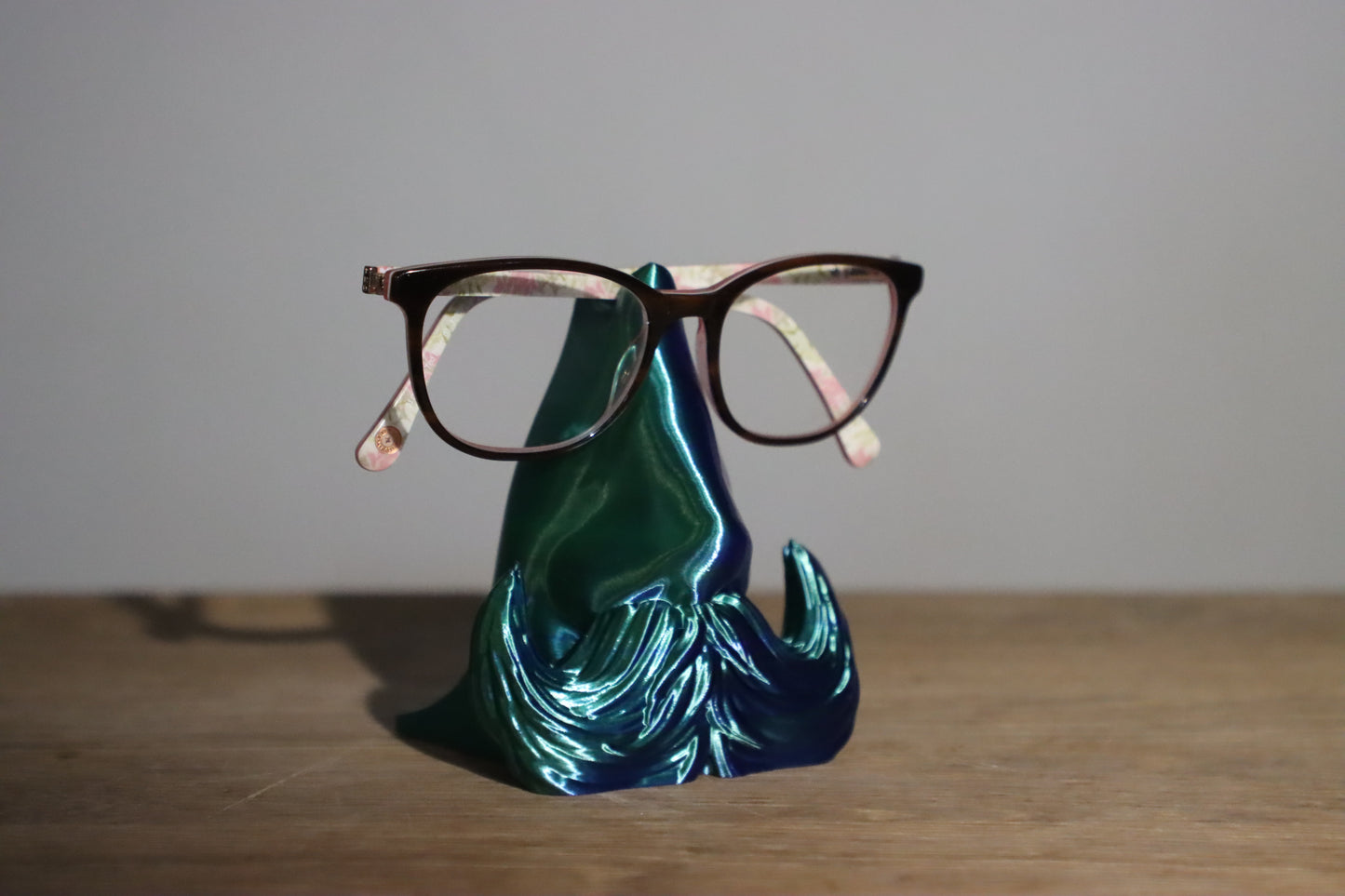 Glasses Holder