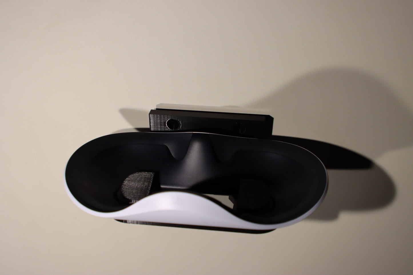 PSVR2 Charging Cradle Wall Mount